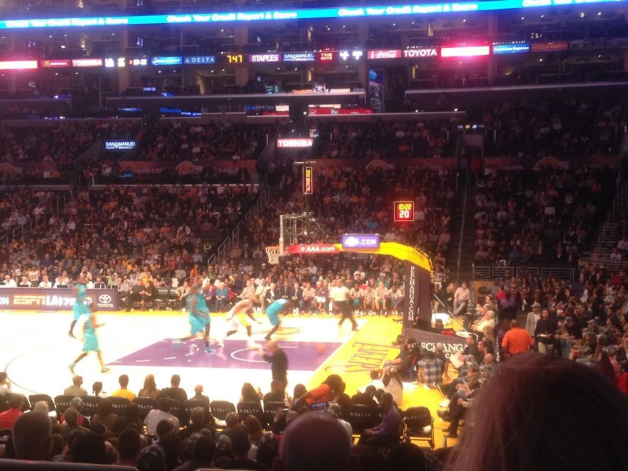 The Los Angeles Lakers took on the Charlotte Hornets last week and won the first game of the season. 