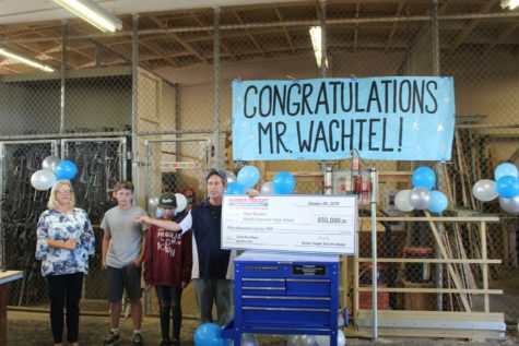 Cam High Teacher Wins National Award from Harbor Freight